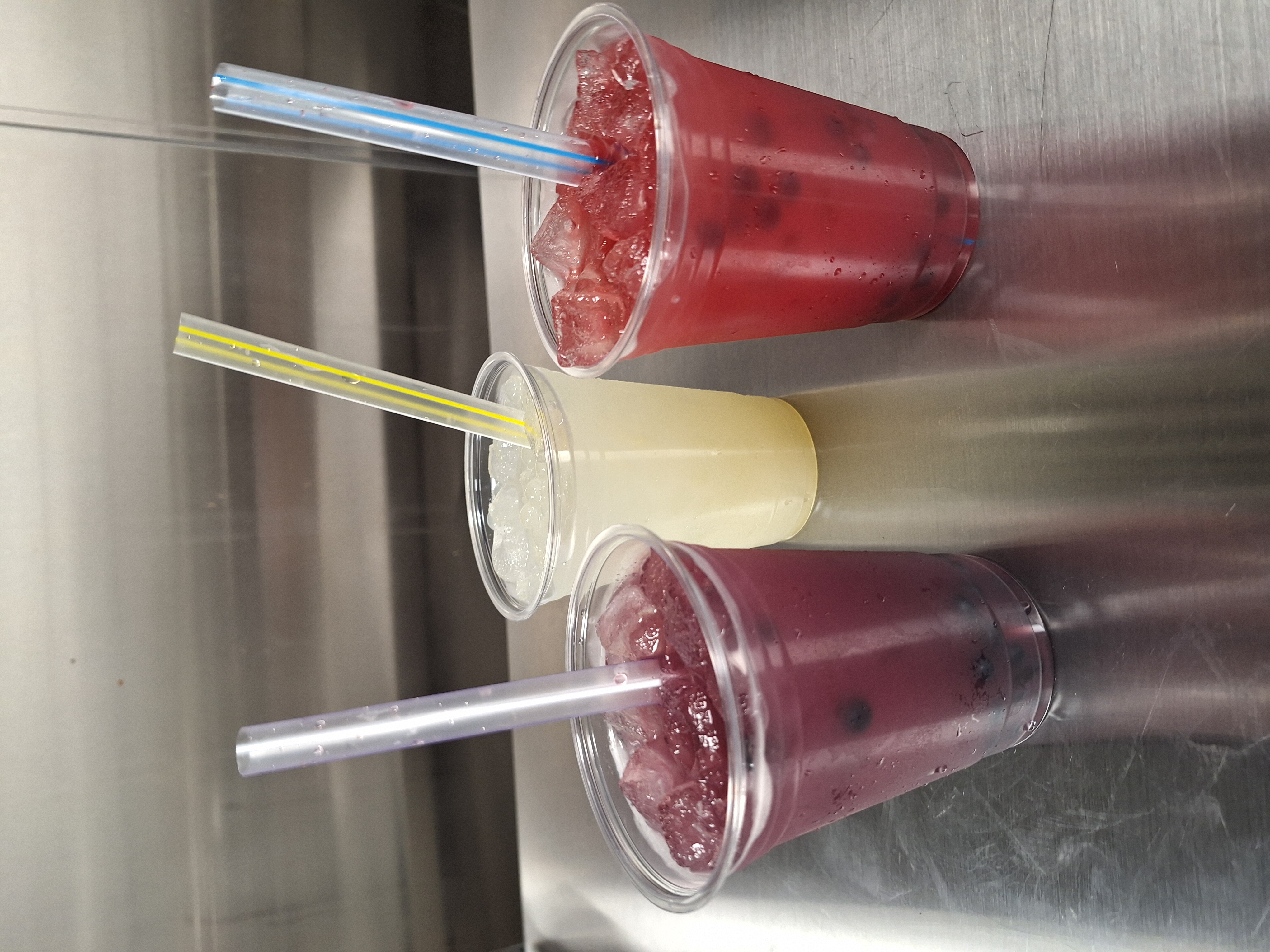 Large Lemonade (32oz.)