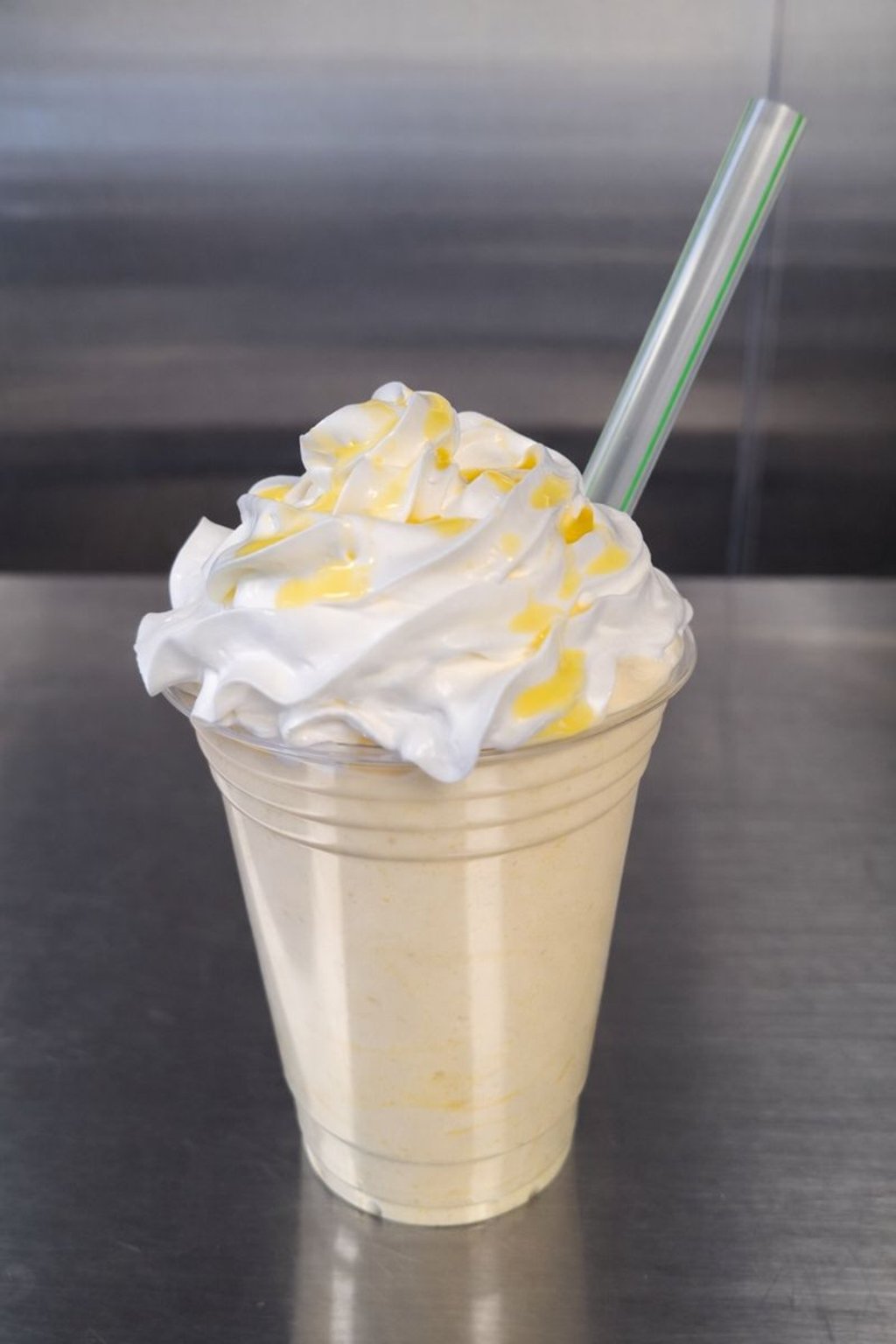 Mango Cheesecake Shake (32oz)
