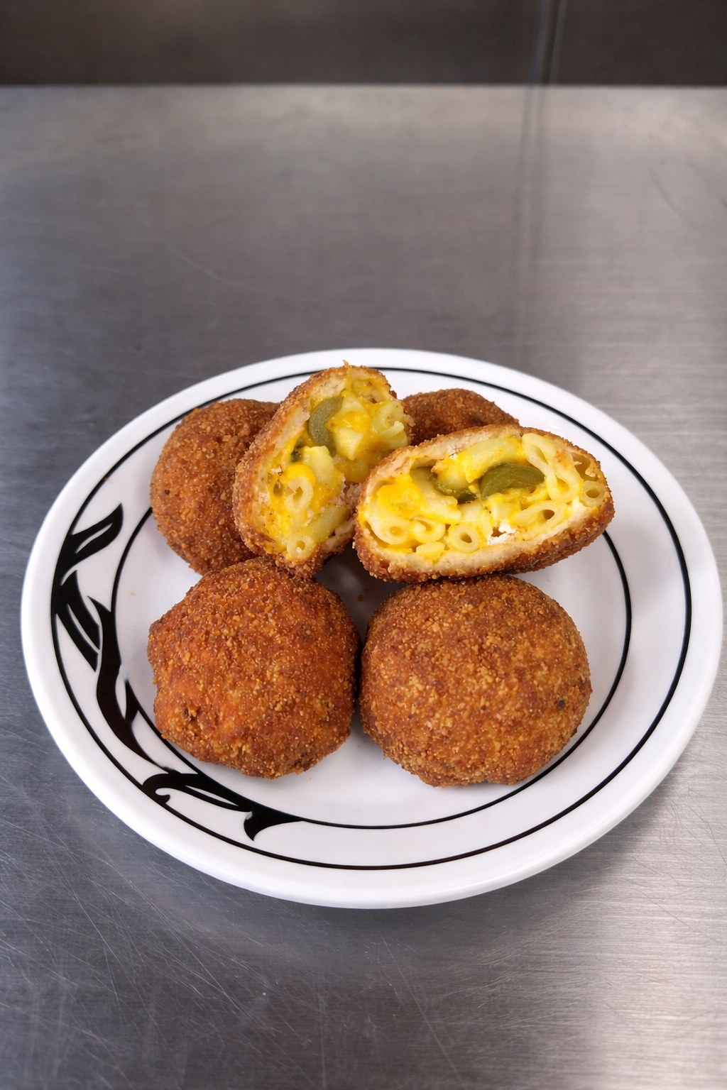 Fried Spicy Mac and Cheese Bombs